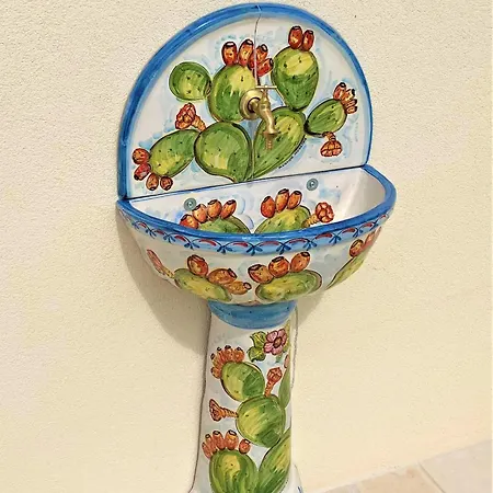 Vivi-vendicari Noto